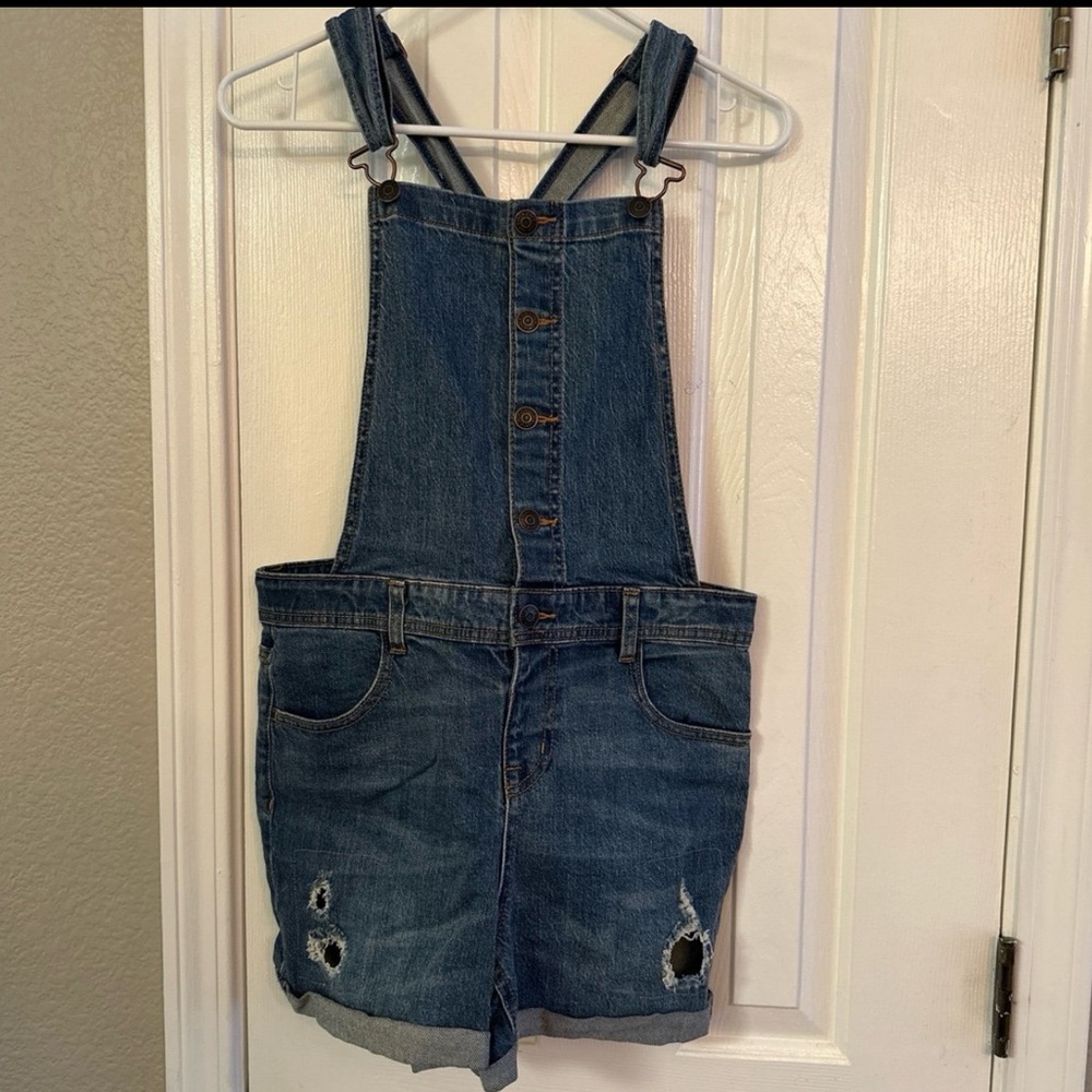 LIKE NEW! Cat & Jack Girl’s overalls